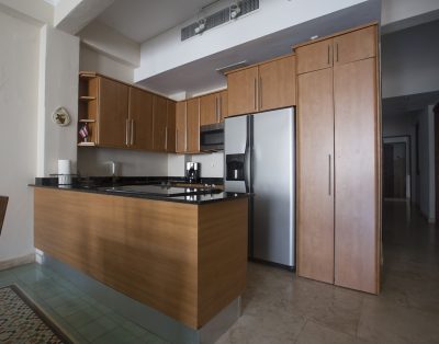 Balcony Apt. by El Convento