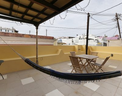 Cozy, Historic Tropical Penthouse with Terrace